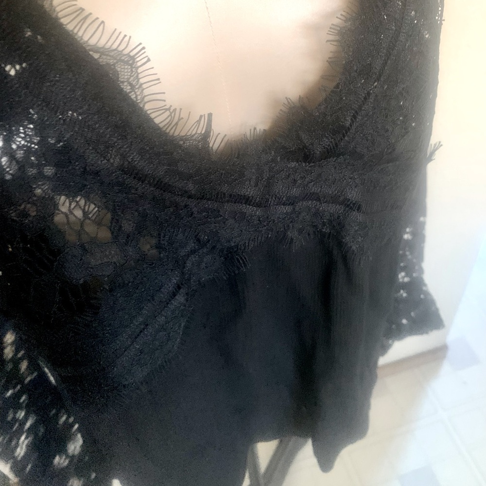BCBG black lace v neck top Medium
